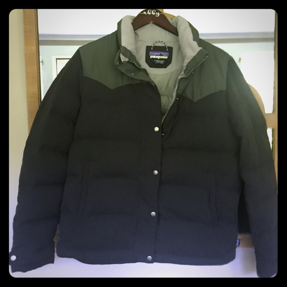 Patagonia Women’s Down Puffer Jacket